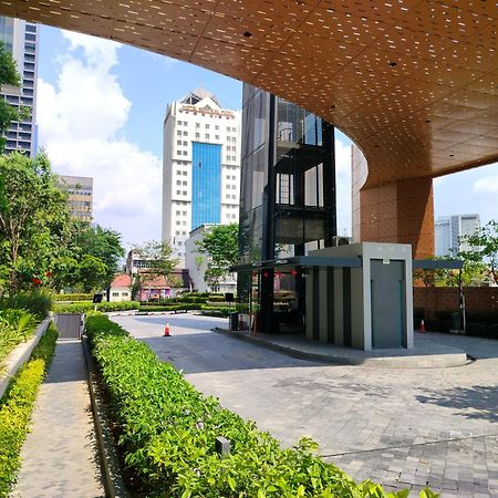 Lucentia Residence Has An Amazing Pool Kuala Lumpur Exterior foto